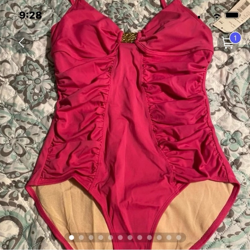 Tropical Escape One PC Swimsuit Sz 6 NWT😊😊